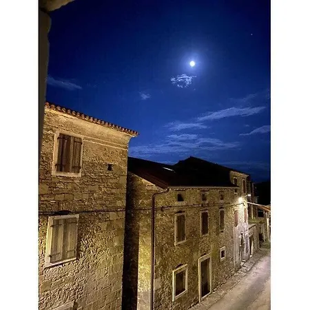 Casa Castagna Comfortable Grožnjan